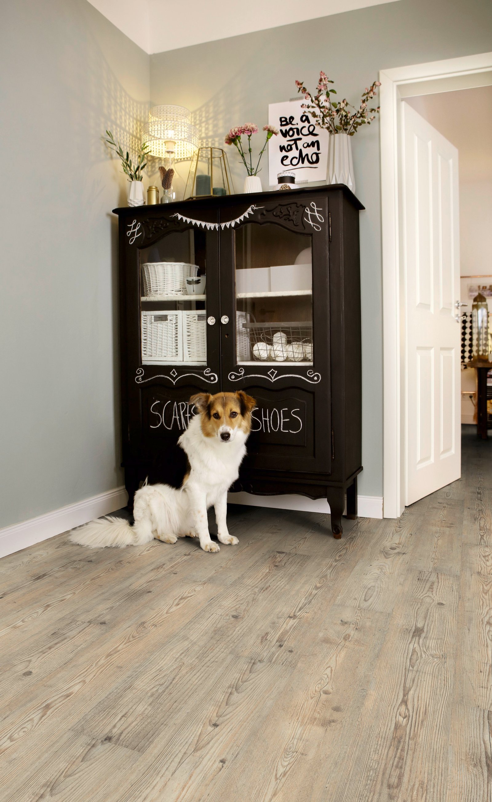 Aqua_Stop_laminát_Wineo-500-medium_dekor-_Ascone_Pine_Nature_Zdroj-KPP