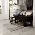 Aqua_Stop_laminát_Wineo-300_dekor_Ascona-Pine-Grey_Zdroj-KPP